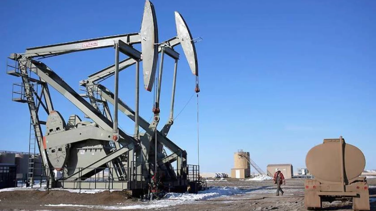 Oil prices fall to lowest since before Ukraine invasion