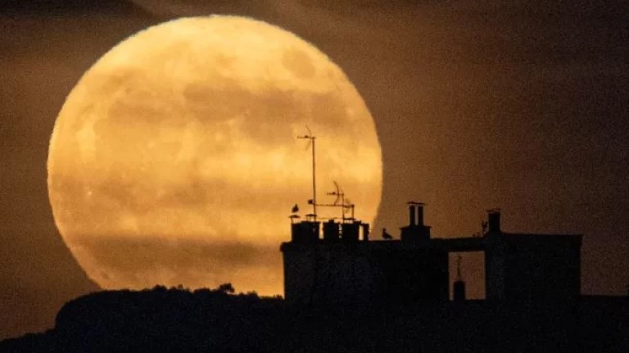 Earth to witness last supermoon of the year today