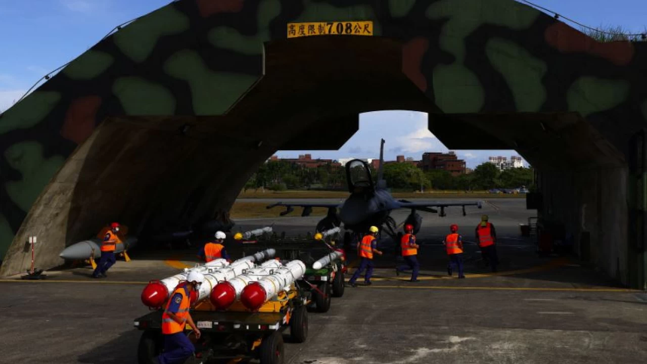 Taiwan's fighter jets roar into sky in face of Chinese war games