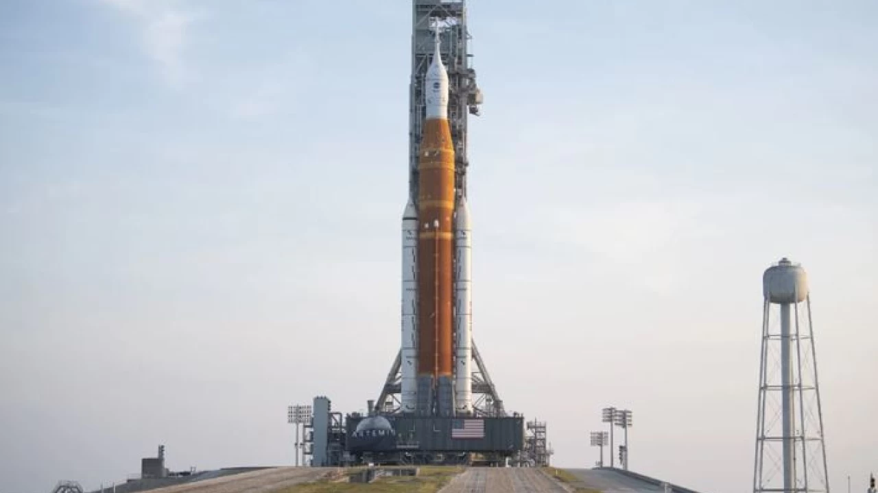 Nasas New Rocket On Launchpad For Trip To Moon 