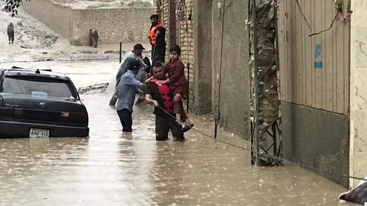 Heavy downpour inundates Quetta’s low-lying areas