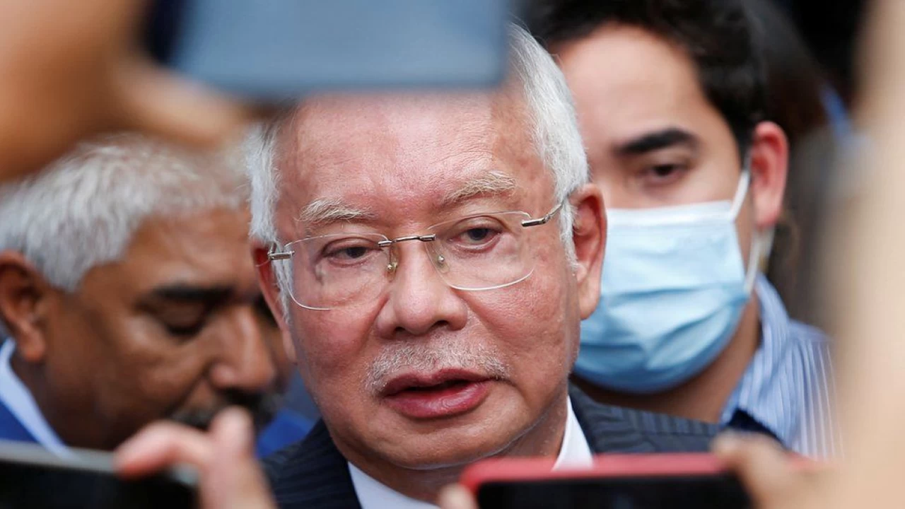 Najib Razak: Malaysia ex-PM to serve 12-year jail sentence  