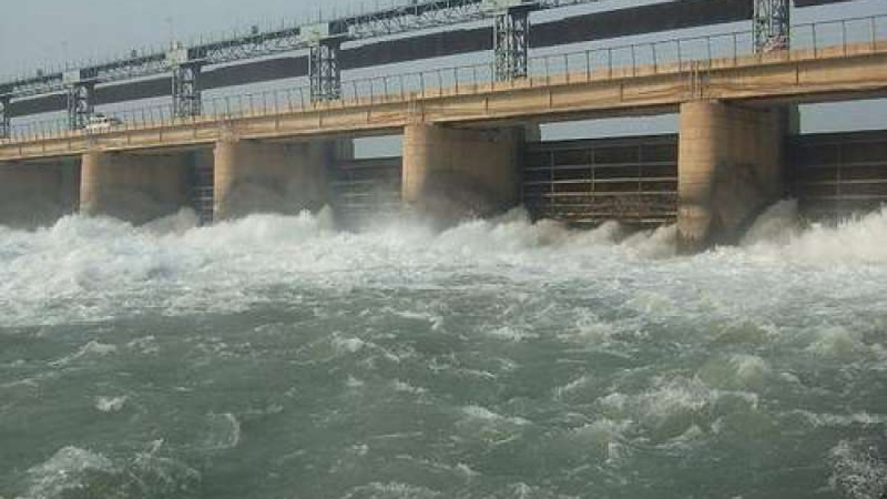 میانوالی: جناح بیراج سے7 لاکھ کیوسک پانی کا ریلا گزرنےکا امکان، ہائی الرٹ جاری
