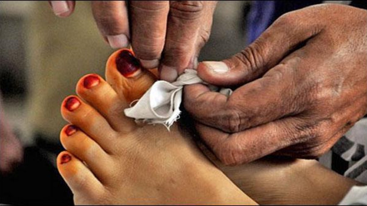 پشاور:تھانہ داؤدزئی کی حدودمیں مرداورخاتون قتل