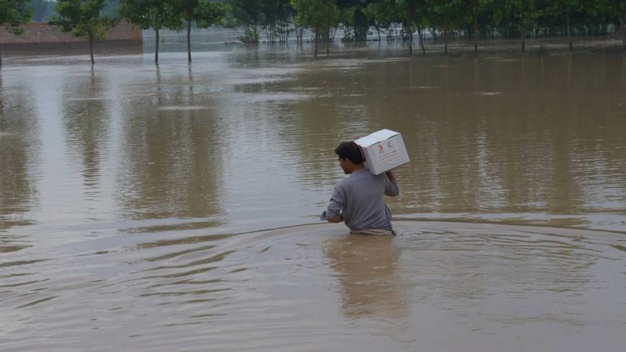 France sends aid to Pakistan after devastating floods