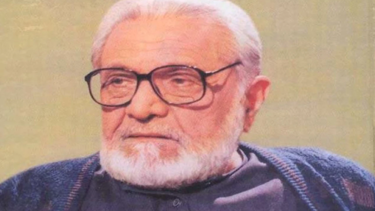 Renowned Poet Ashfaq Ahmad being remembered on his death anniversary