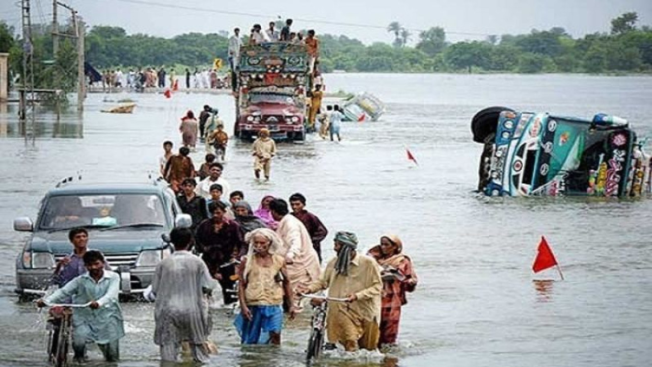 ملک میں سیلاب سے نقصانات کا فوری تخمینہ لگانے کا فیصلہ