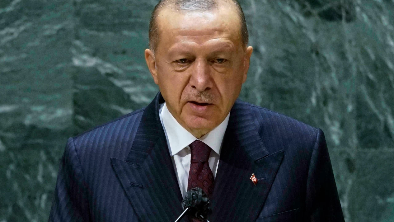 Tayyab Erdogan calls for solving Kashmir issue under UN resolutions