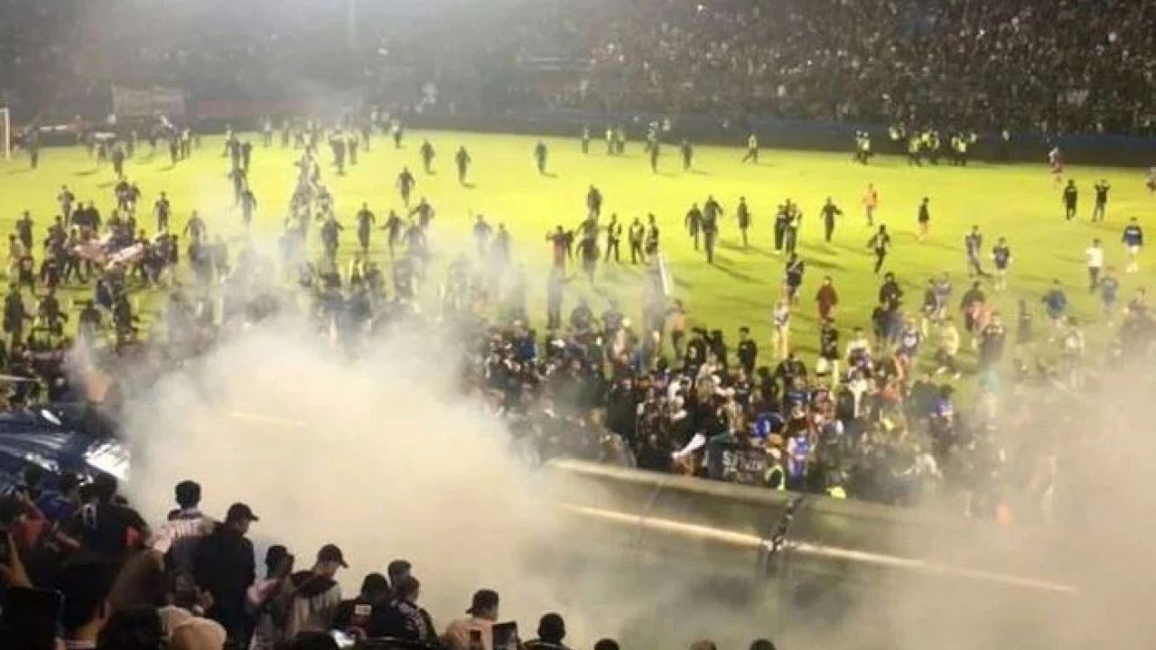 Clash in Indonesia soccer game leaves at least 127 dead