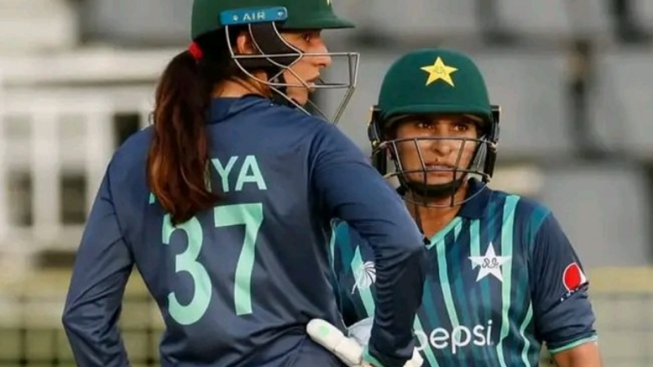 ویمنز ایشیا کپ سیمی فائنل: سری لنکا نے سنسنی خیز مقابلے کے بعد پاکستان کو شکست دیدی