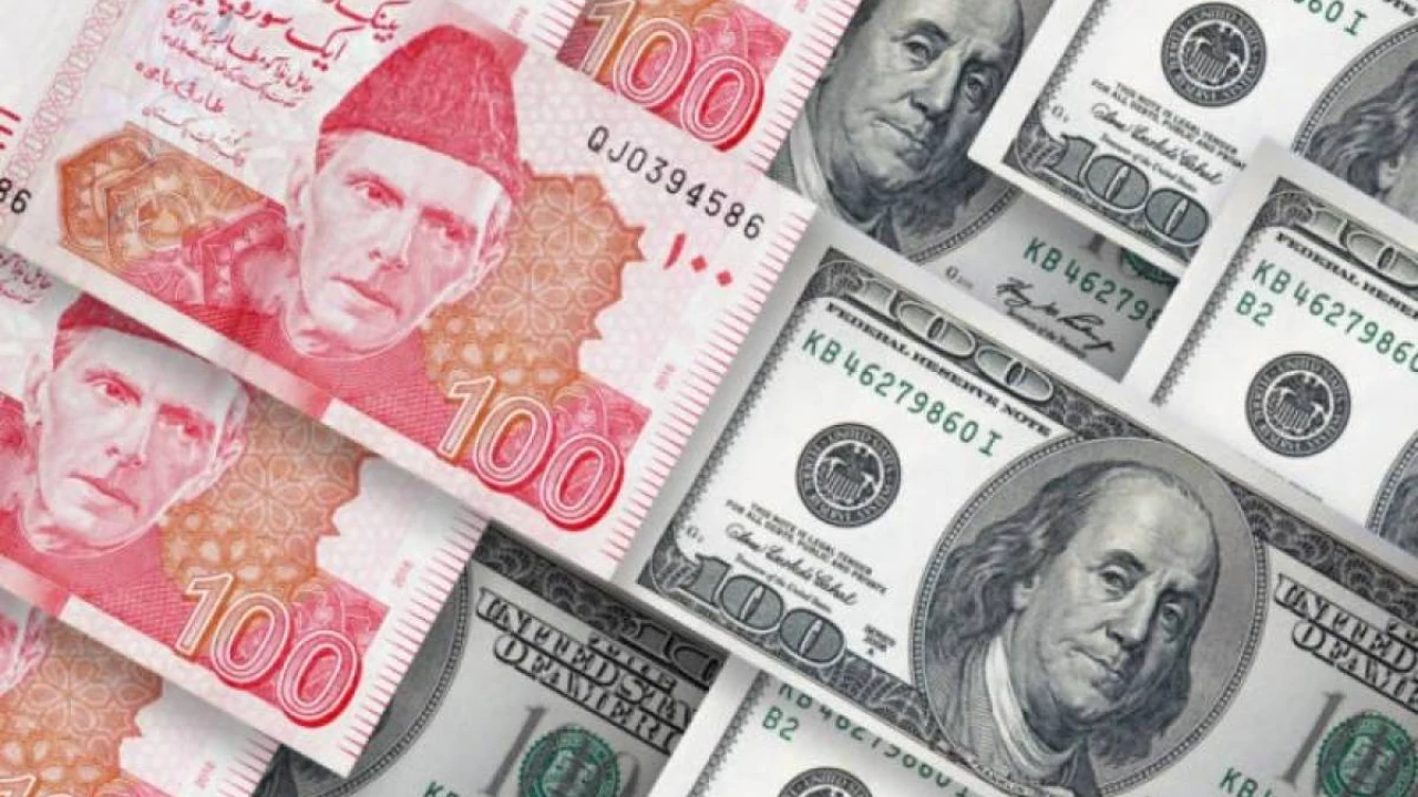 Pak rupee plunges by Rs0.05 against dollar in interbank
