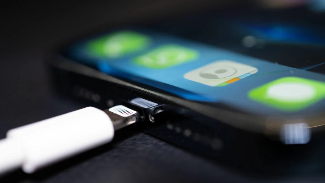 ‘One for all’; EU demands universal phone charger, including Apple