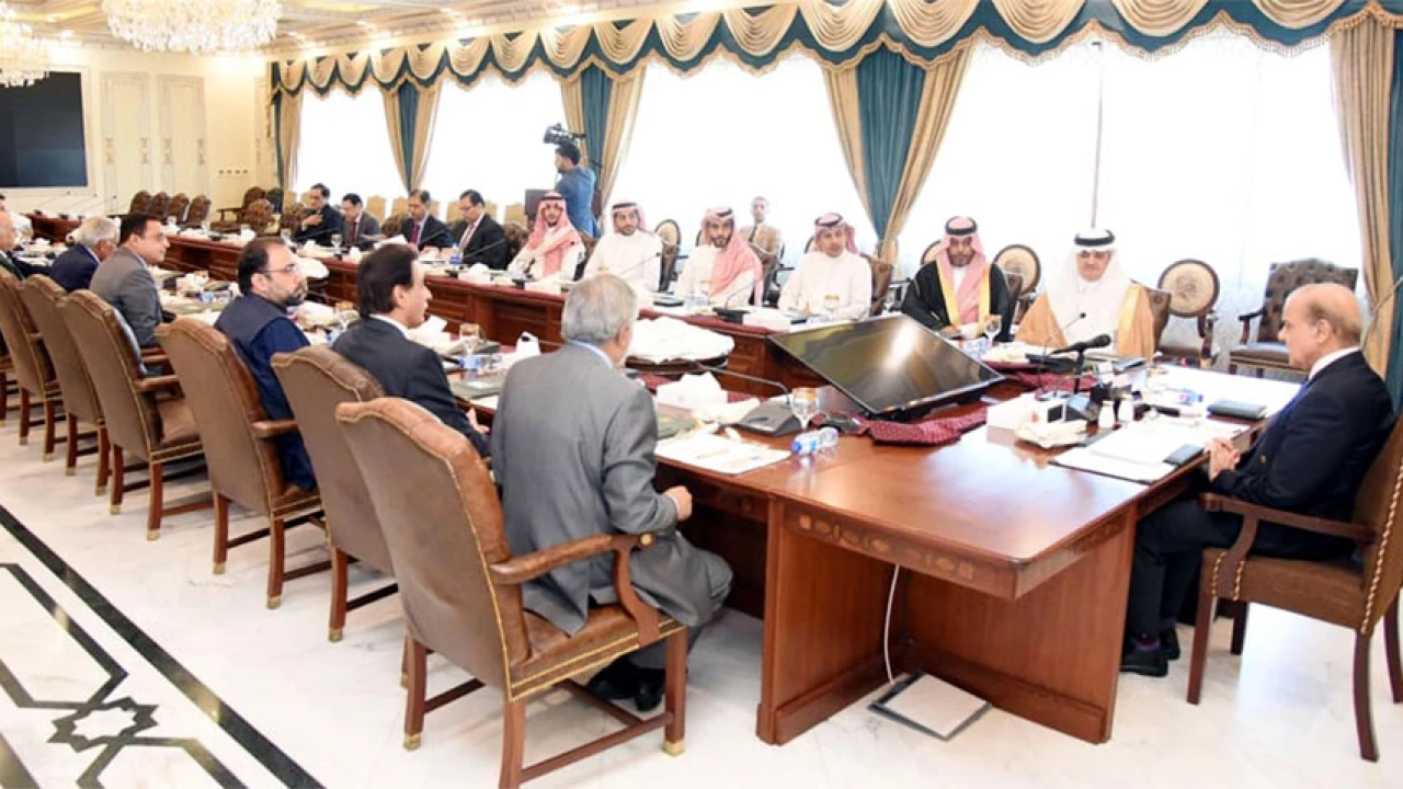 PM expresses satisfaction over progress on projects under Saudi Development Fund