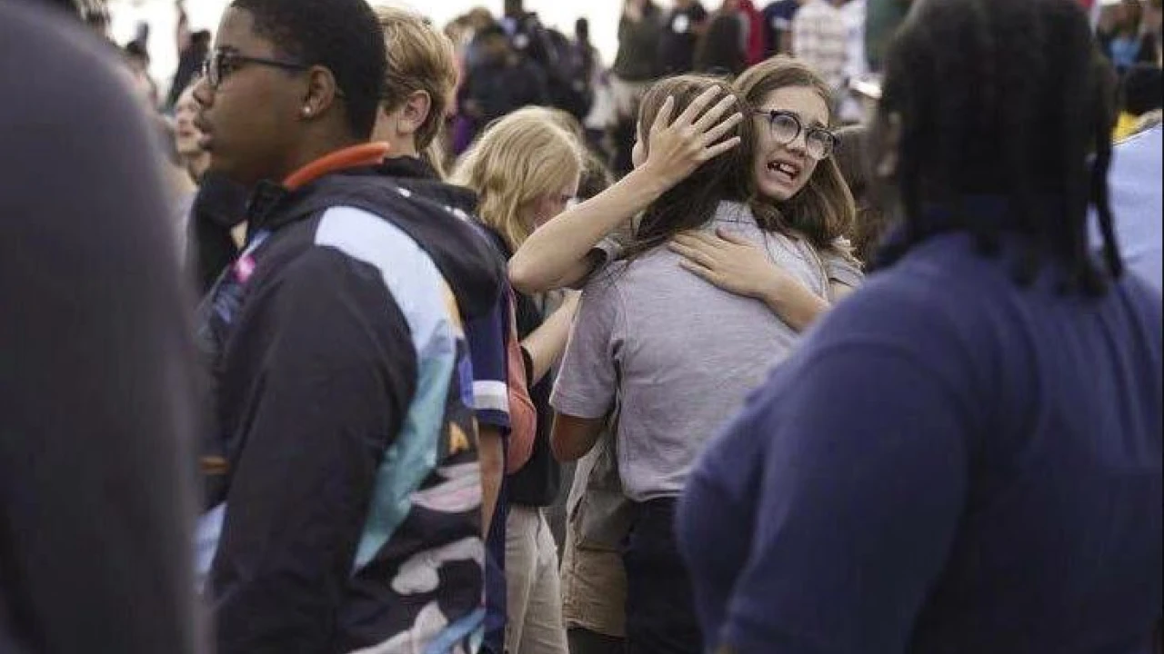 Three killed in shooting at St Louis high school in US