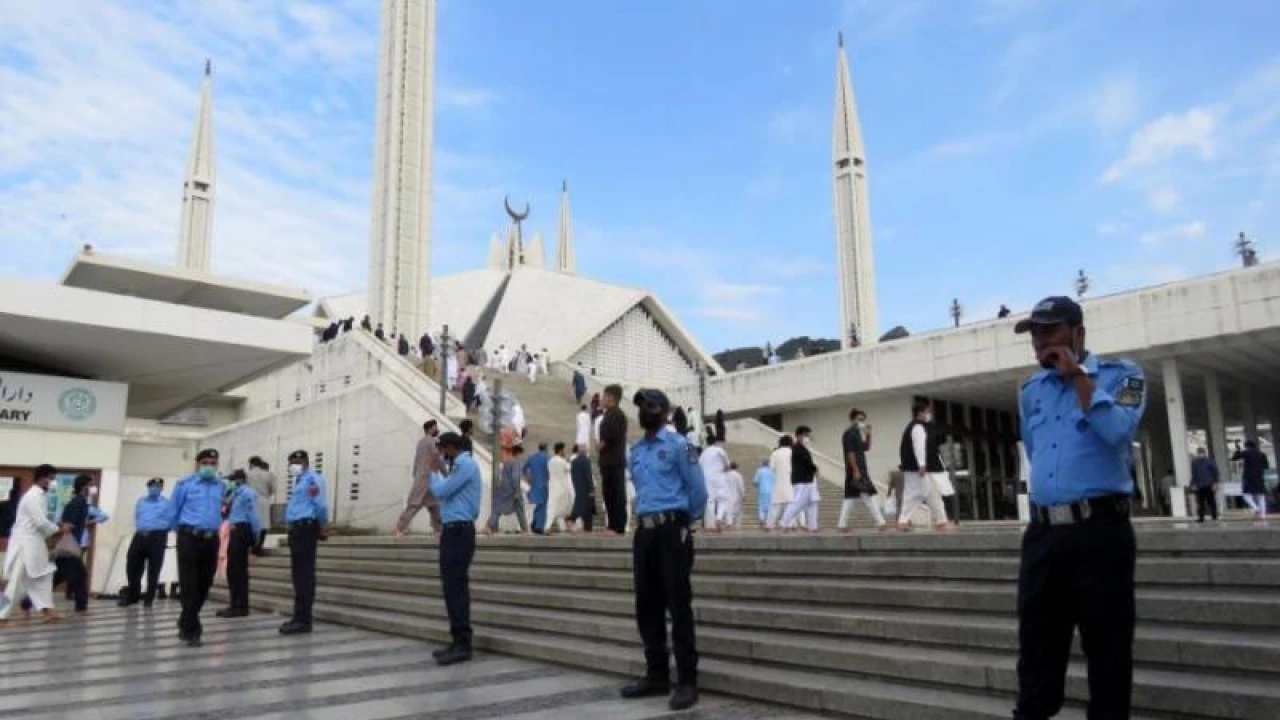 3,792 security personnel deployed at Faisal Mosque for Arshad Sharif’s funeral