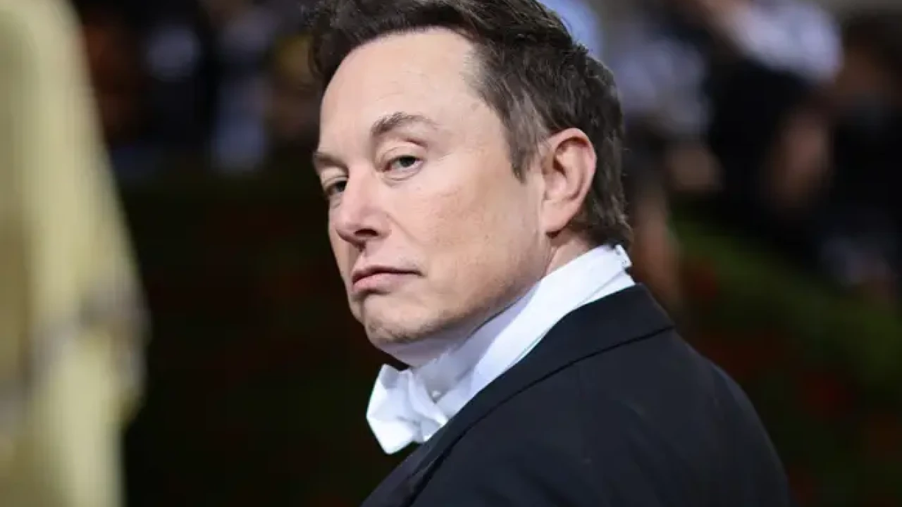 Elon Musk fires top Twitter executives after closing $44 billion deal 