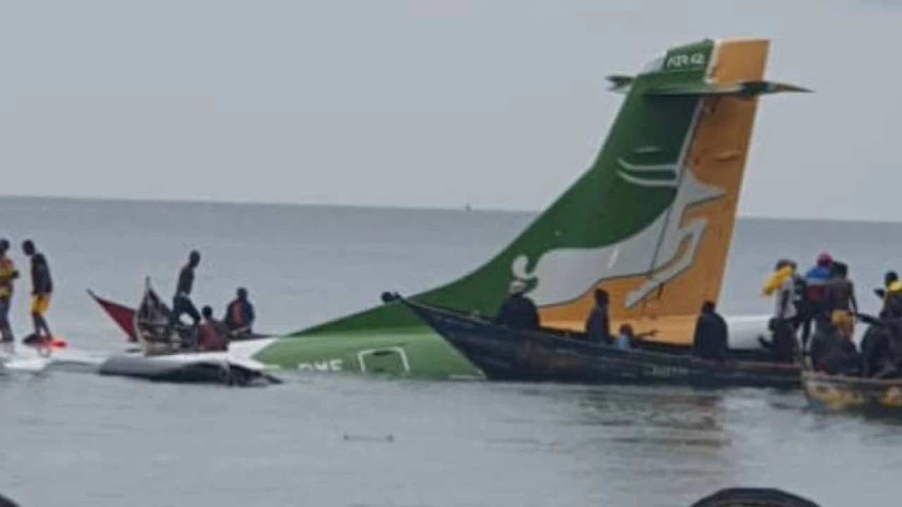 Tanzania plane crash lands into lake Victoria 