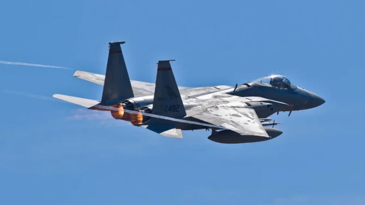 Saudi F-15S jet crashes during drill, pilots eject unharmed