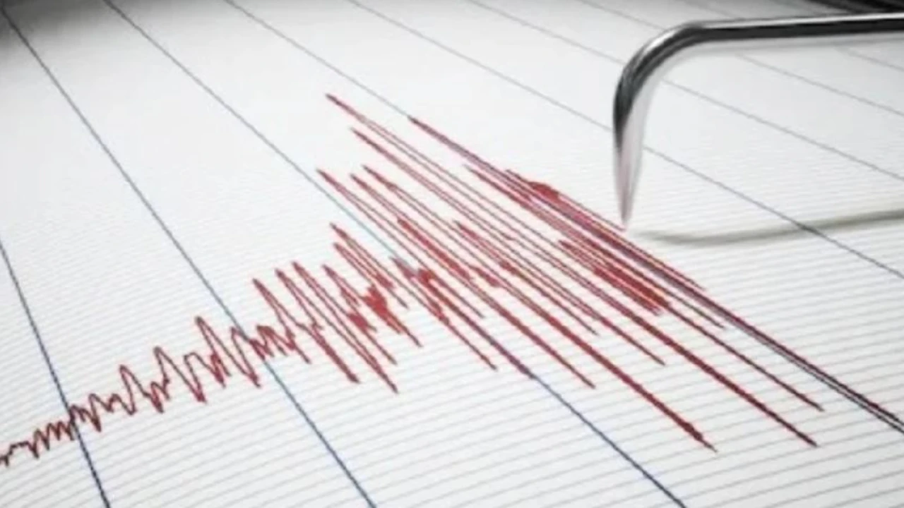 Magnitude 5.4 earthquake rocks Nepal region