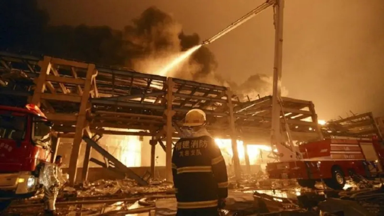 چین : فیکٹری میں  آگ لگنے سے 36 افراد ہلاک