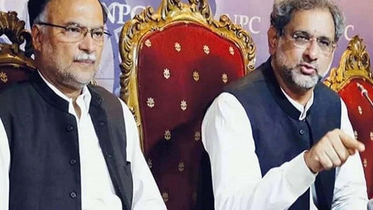 PTI govt 'embarrassing itself' in connection with Shahbaz Sharif NCA probe: Shahid Khaqan Abbasi