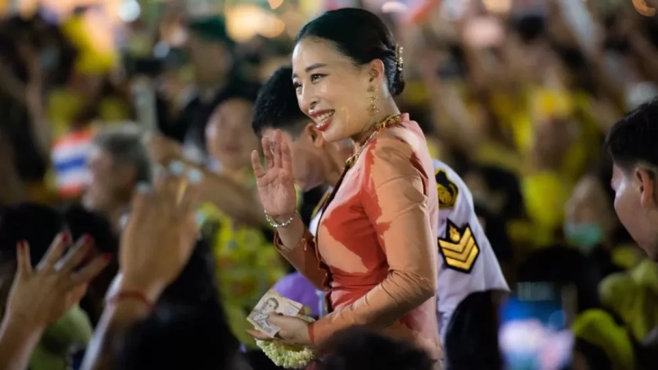 Thai Princess collapses from heart condition