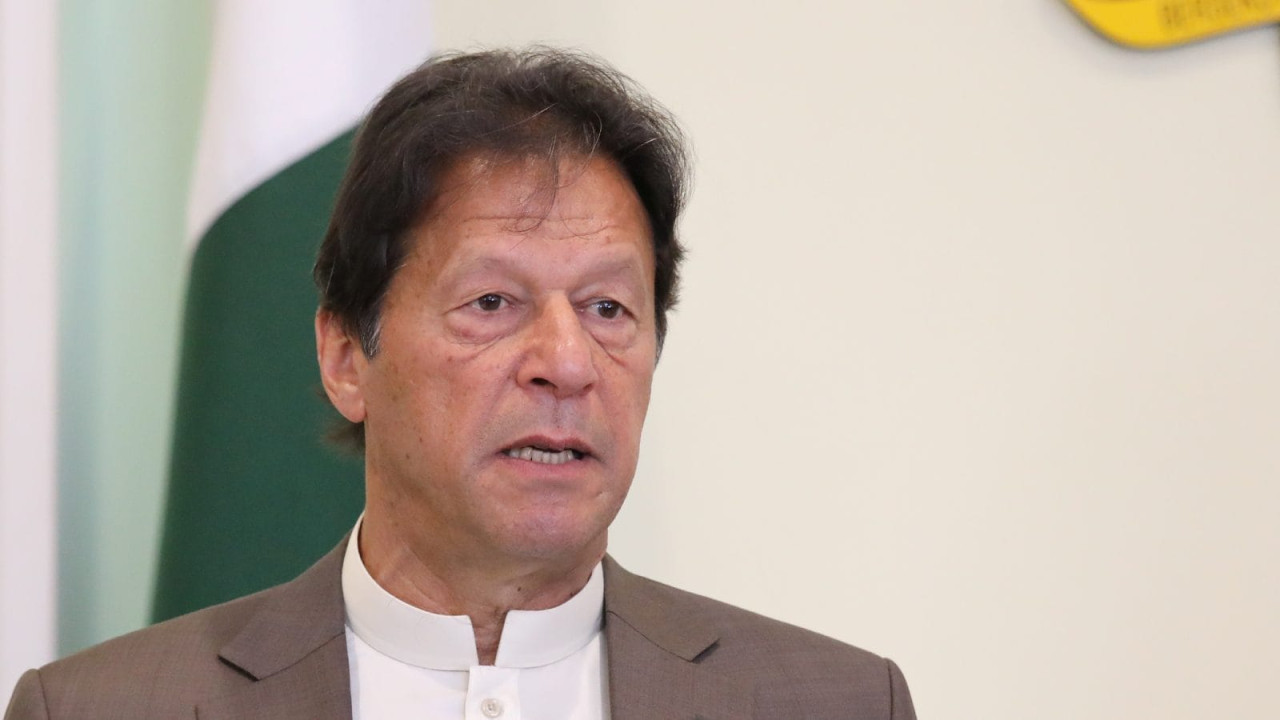 پنجاب اسمبلی کی تحلیل، قانونی ماہرین نے عمران خان کو آرا سے آگاہ کر دیا