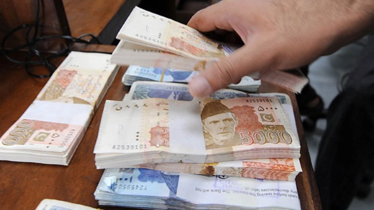 SBP to launch new currency notes today