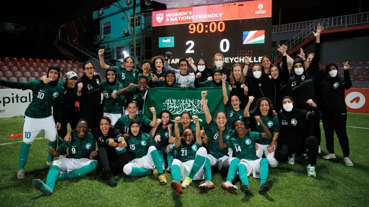 Saudi Arabia gets first female international football referee