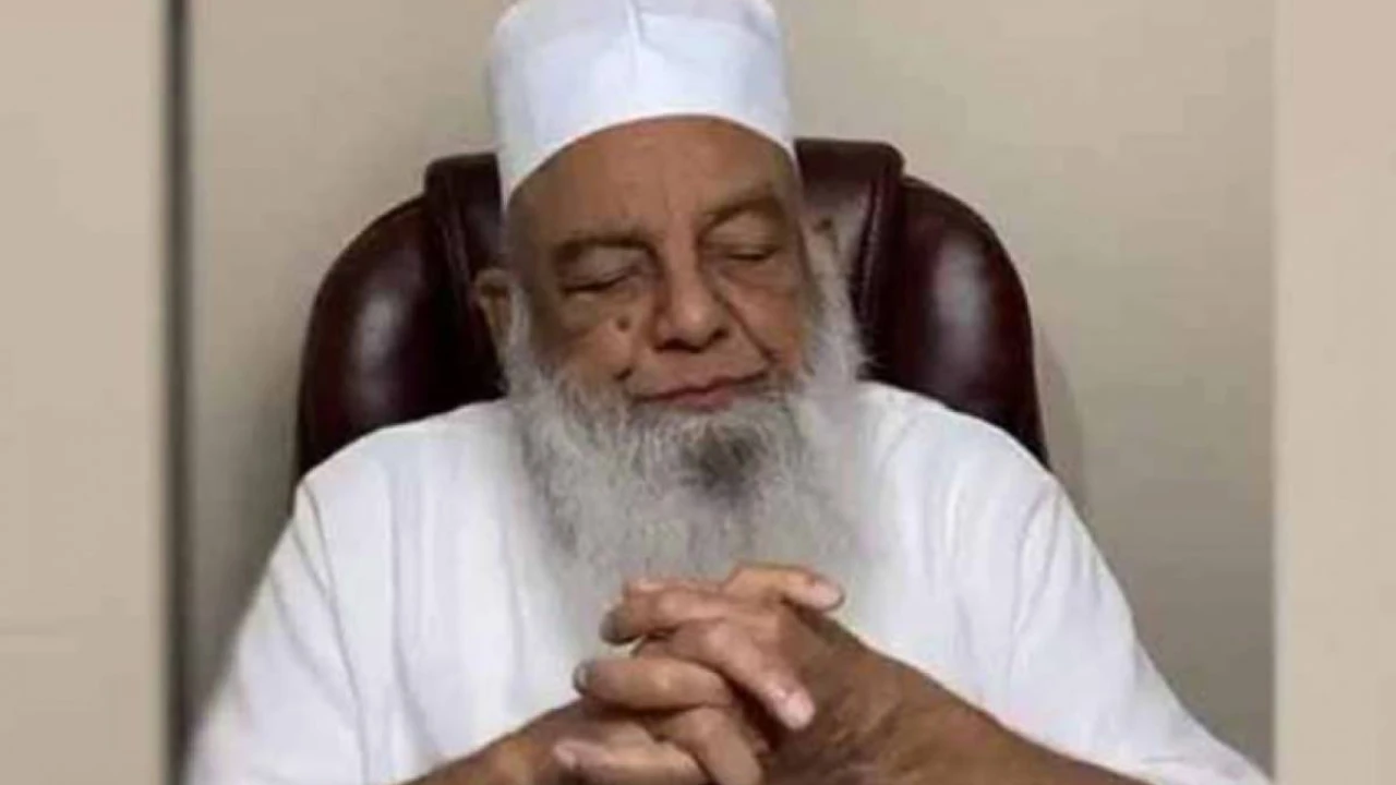 Religious scholar Maulana Ehetram-ul-Haq Thanvi passes away