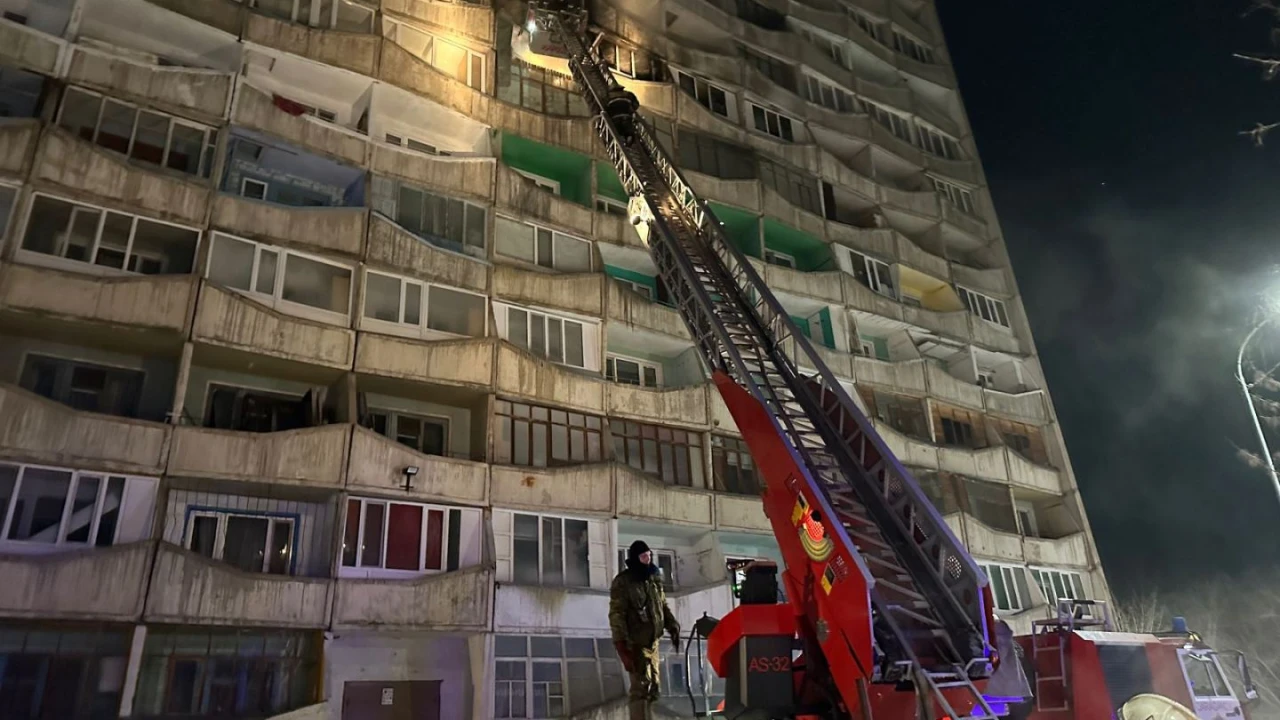 Kazakhstan: Three killed after explosion rocks 16-storey building  