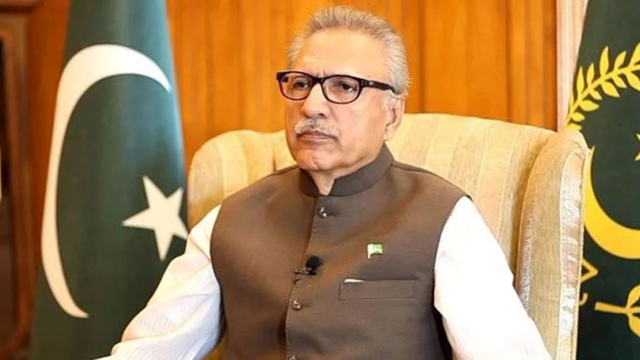 President Alvi reaffirms Pakistan’s resolve to raise literacy rate