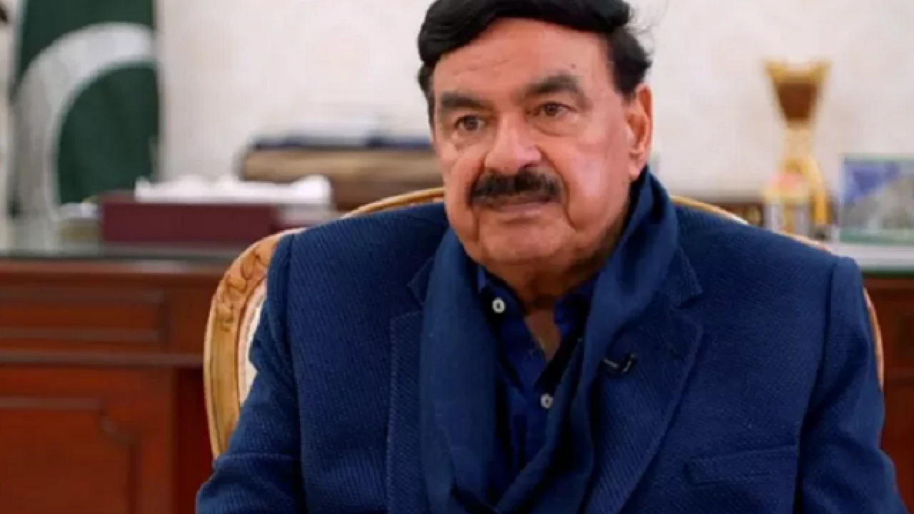 Sheikh Rashid decides to approach court against caretaker Punjab CM Naqvi