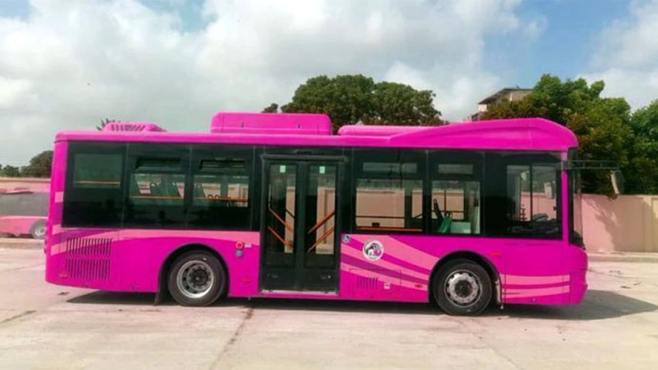 Women-exclusive Pink bus service begins in Karachi 
