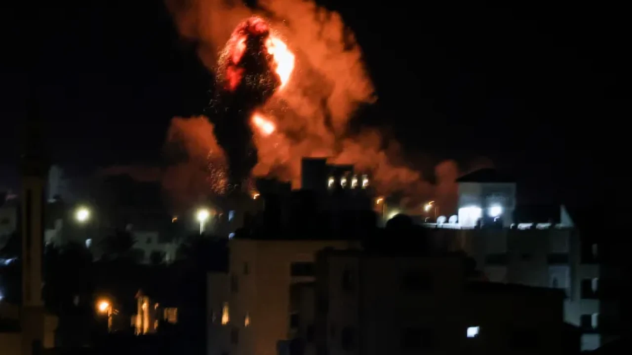 Explosions in Gaza after Israeli air raids