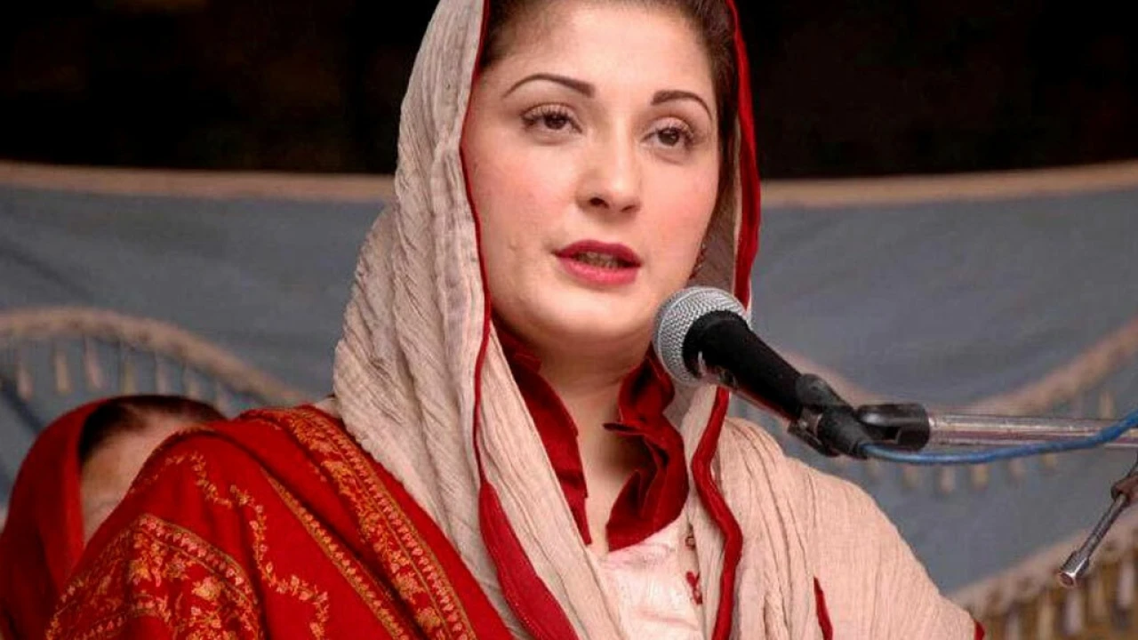 Maryam Nawaz questions Imran over his ‘regime change narrative’