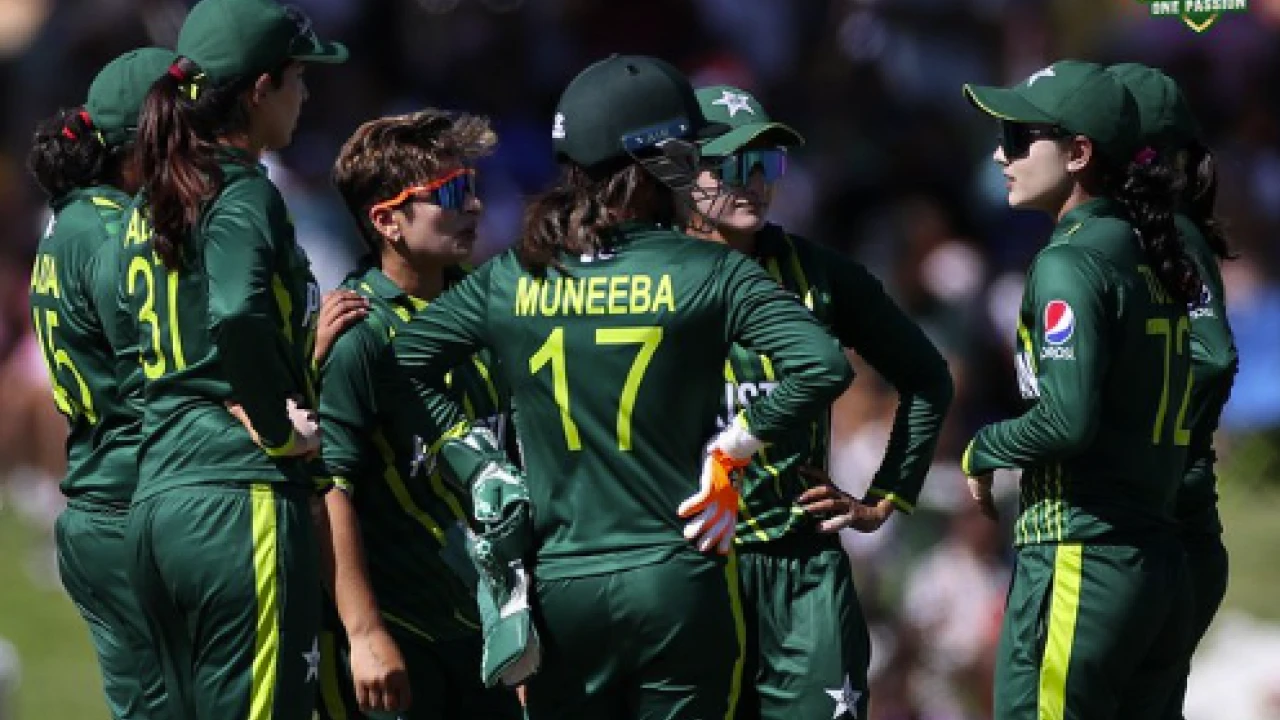 Hayley Matthews leads West Indies to narrow win over Pakistan