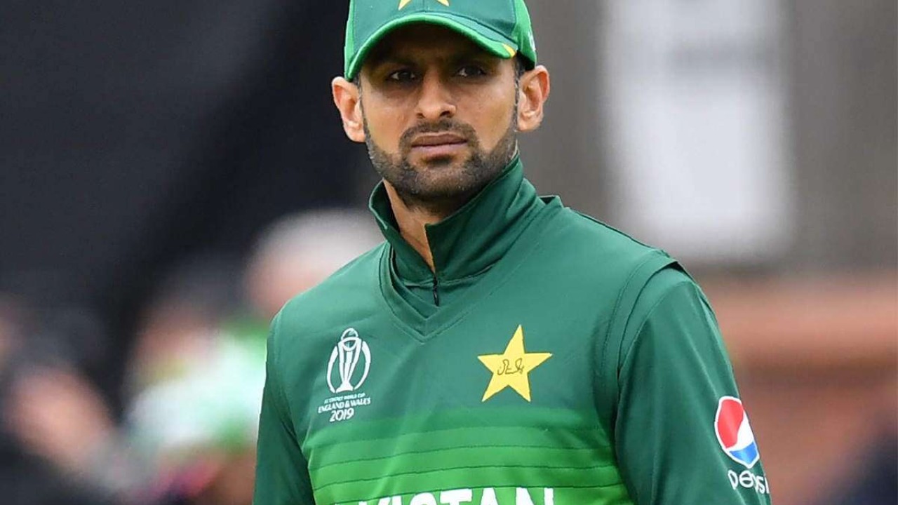 In photo : shoaib Malik
