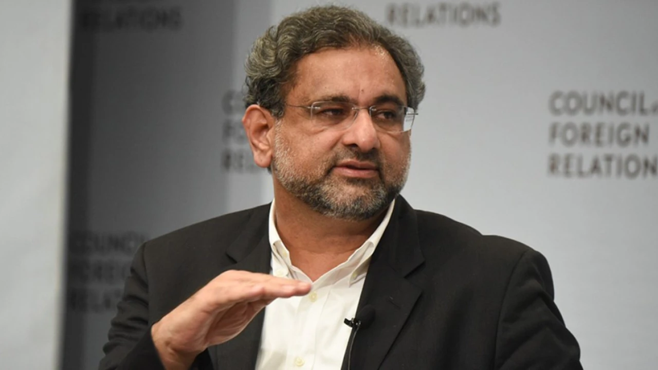 LNG reference: Court suspends Shahid Khaqan Abbasi’s arrest warrant 