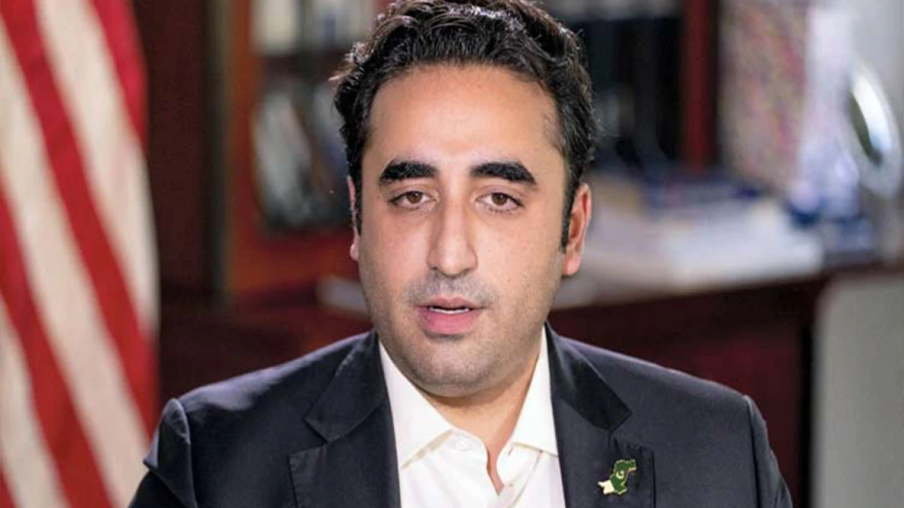 FM Bilawal returns Pakistan after three-day Europe visit