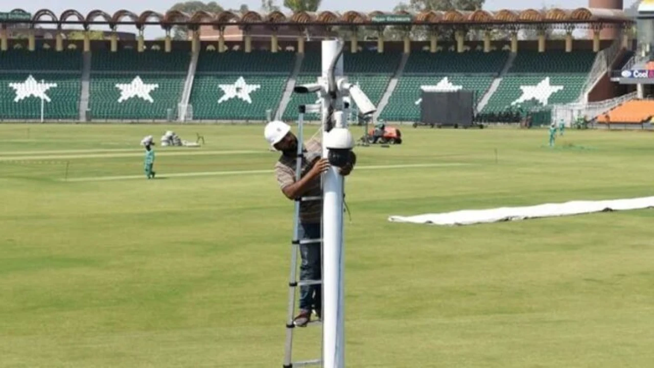 PSL 8: Security cameras near Gaddafi Stadium stolen