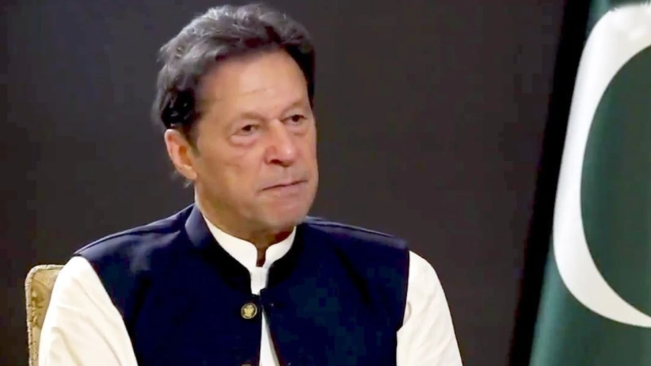 Imran accuses Gen (retd) Bajwa of ‘backstabbing’