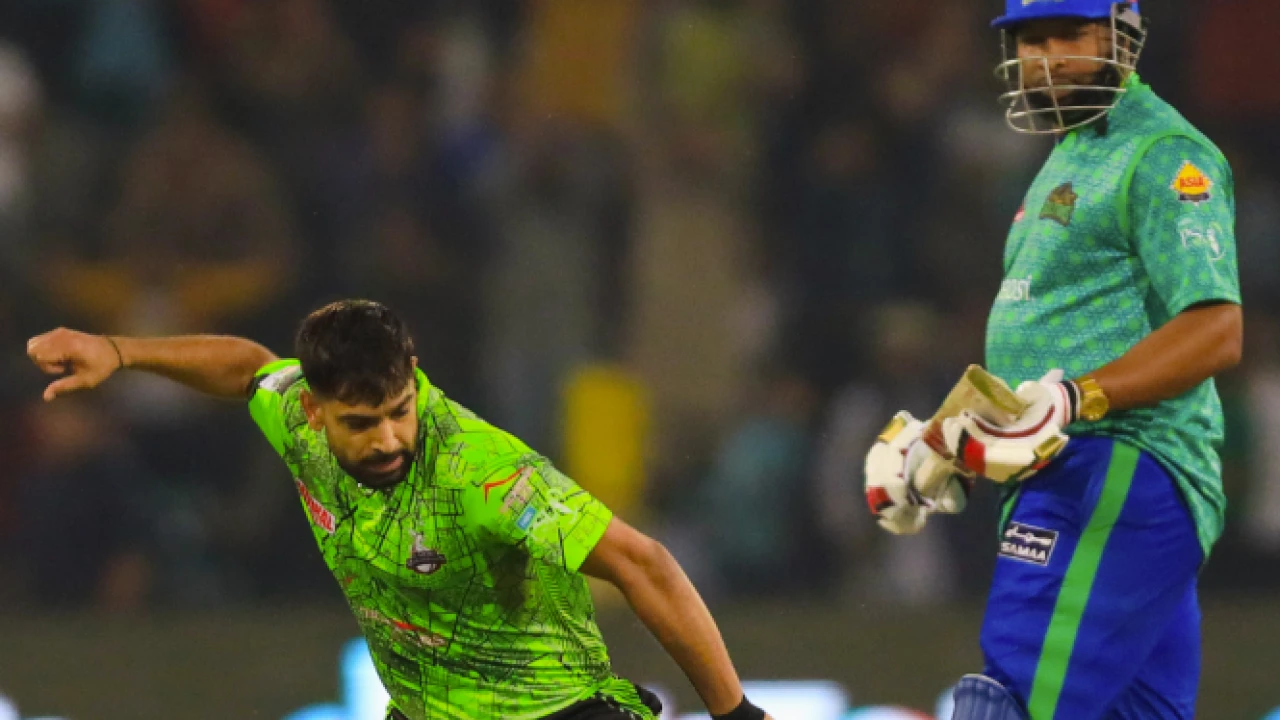 HBL PSL 8: Qalandars beat Sultans by 21 runs