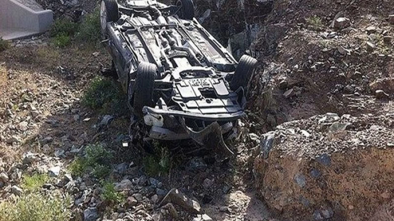 Four killed as vehicle plunges into ditch in Battagram