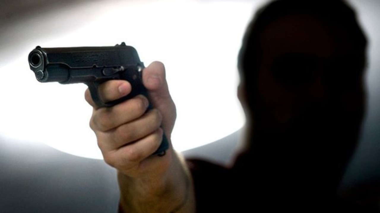 Female lawyer shot dead in broad day light