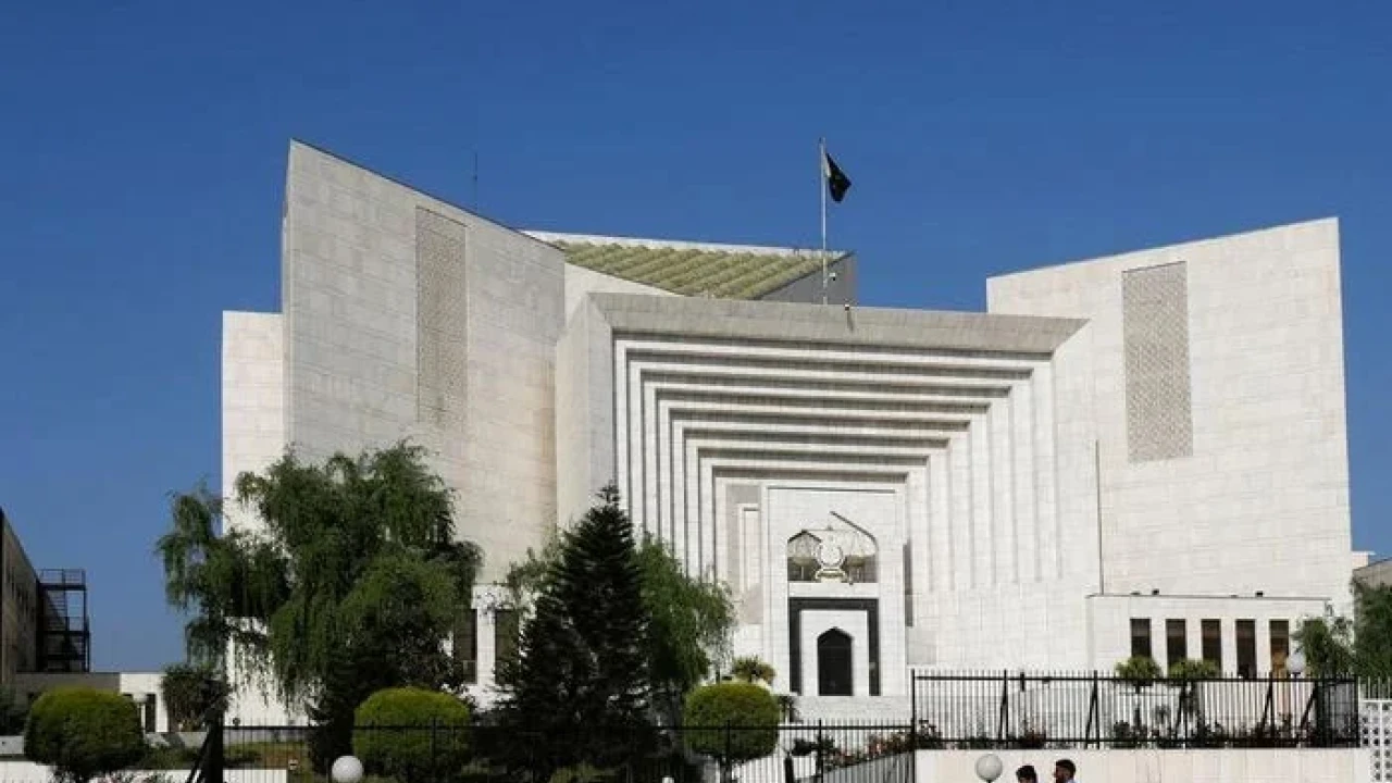 SC four-member bench dissolves once again