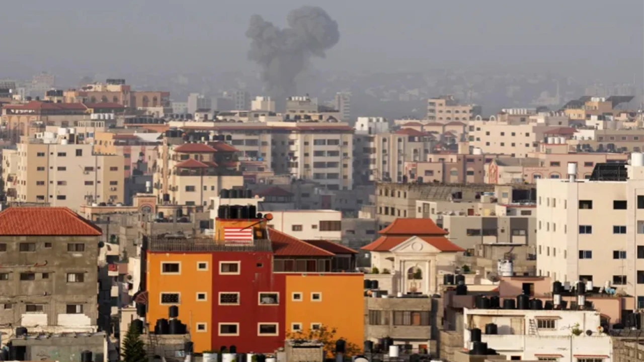 Israeli army attack Palestinian city Gaza