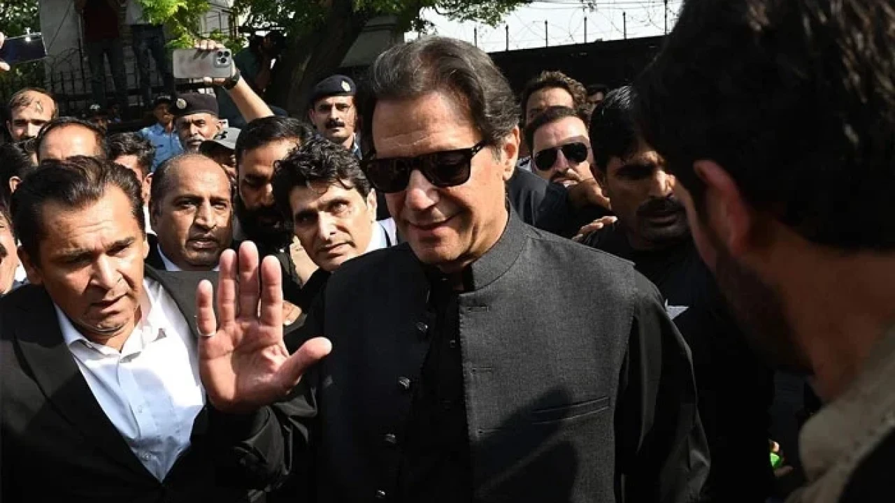 Judge threat case: Court issues bailable warrant for Imran 
