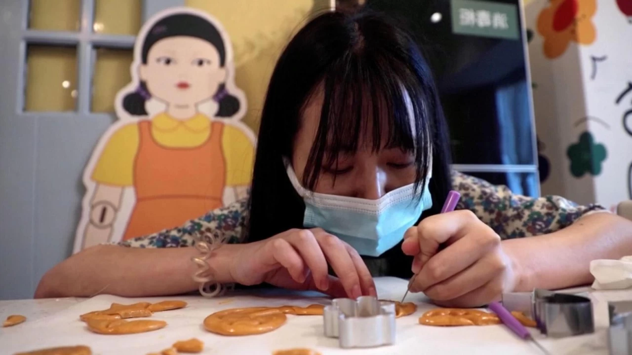 Beijing shop launches 'Squid Game' bake-off competition 