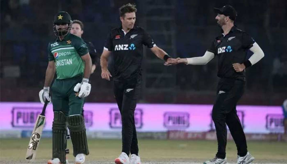 Pak-NZ series: Three arrested for selling fake tickets - Vimarsana News